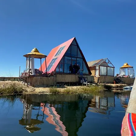Uros Waliski Lodge Puno Exterior photo