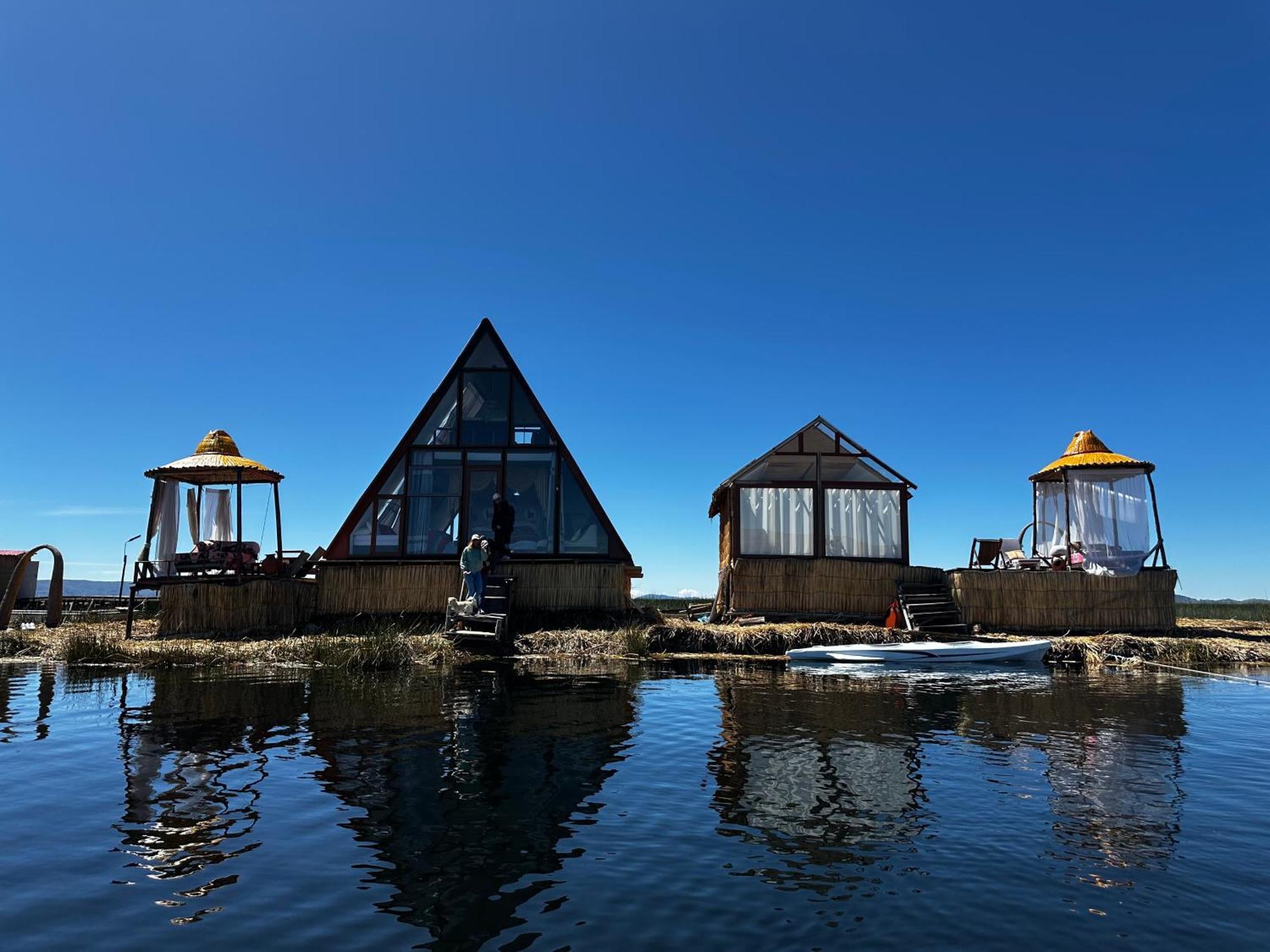 Uros Waliski * Puno