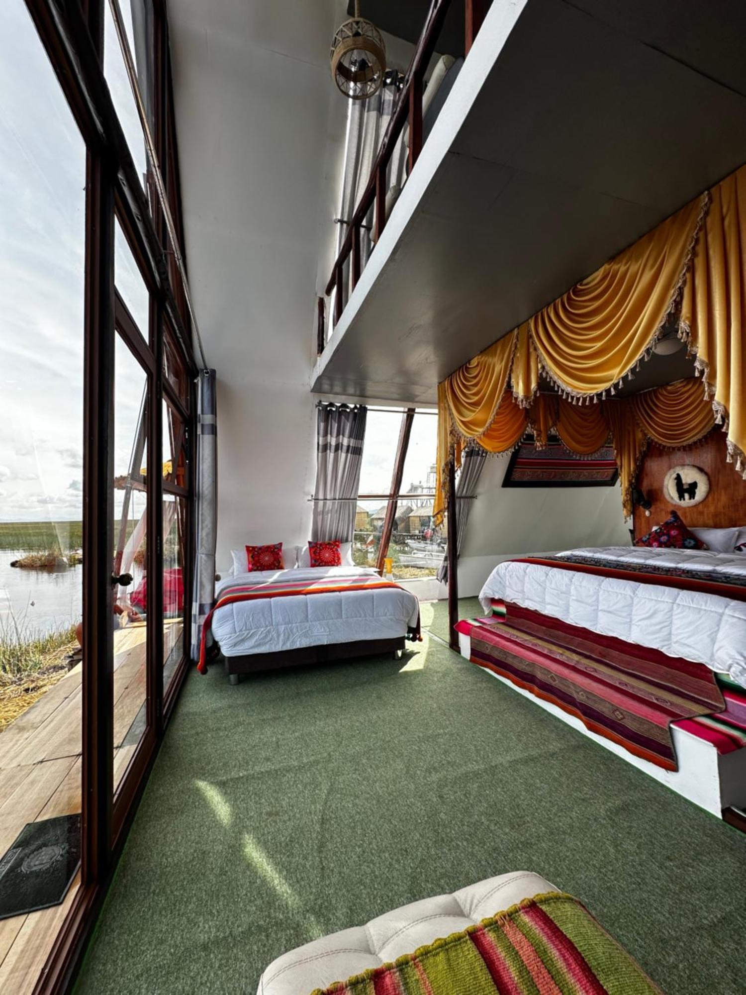 Lodge Uros Waliski *